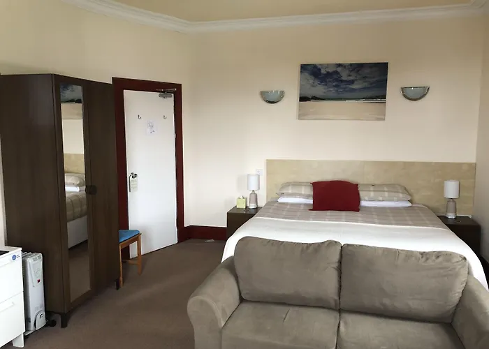 The Bowmore House Bed And Breakfast